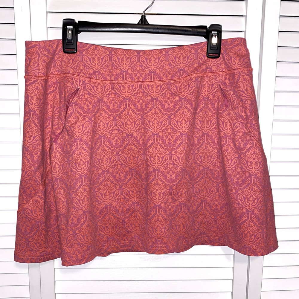 Title Nine Tennis Split Skort L Coral and Purple
